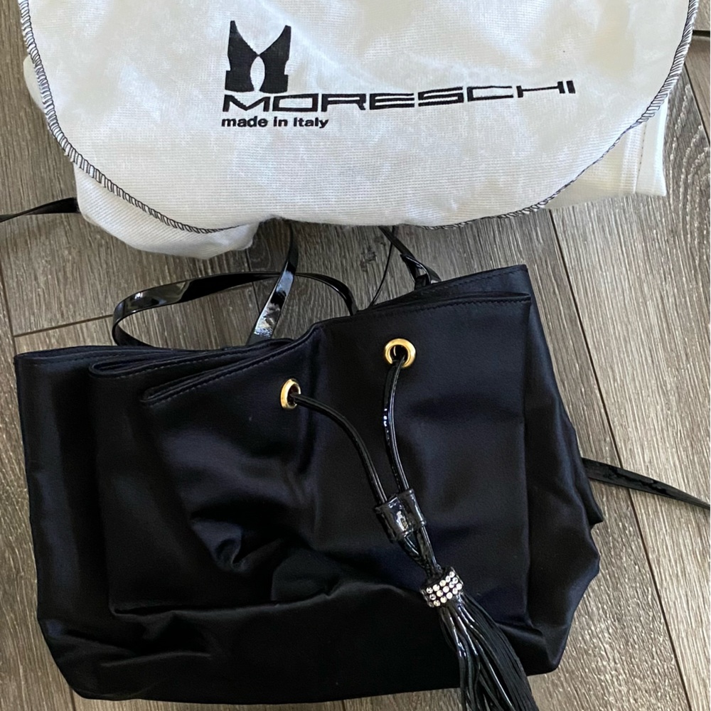 RARE Moreschi bucket draw string closure shoulder bag Made in Italy.